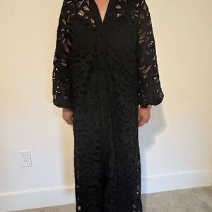 Zara Black and White Lace Dress size s